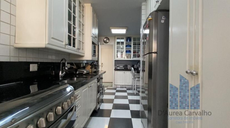 Apartamento com 2 Quartos à Venda, 177 m² em Cerqueira Cesar - São Paulo
