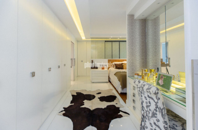 Imagem Apartamento com 4 Quartos à Venda, 335 m² em Moema - São Paulo Imagem Apartamento com 4 Quartos à Venda, 335 m² em Moema - São Paulo