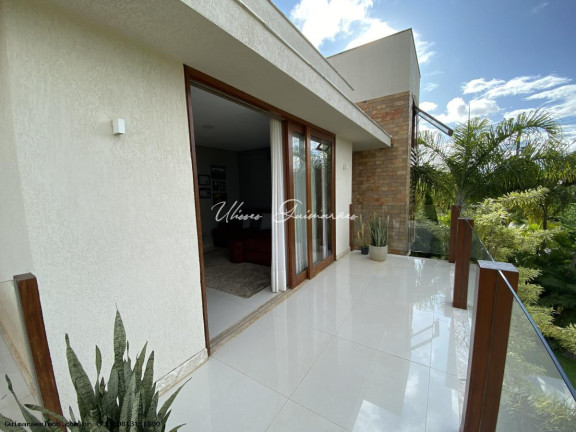 Imagem Casa com 4 Quartos à Venda, 330 m² em Alphaville Litoral Norte - Camaçari Imagem Casa com 4 Quartos à Venda, 330 m² em Alphaville Litoral Norte - Camaçari