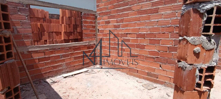 Imagem Casa com 3 Quartos à Venda, 180 m² em Independência - 3º Complemento - Aparecida De Goiânia