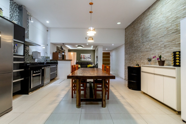 Imagem Casa com 4 Quartos à Venda, 150 m² em Vila Mangalot - São Paulo