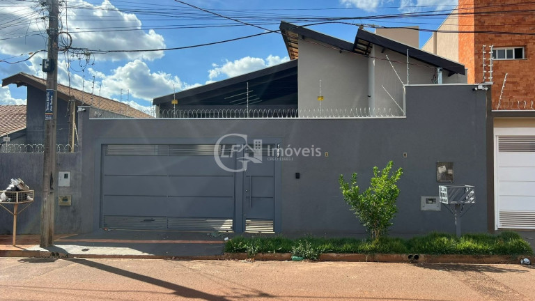 Casa com 3 Quartos à Venda, 189 m² em Loteamento Praia Da Urca - Campo Grande