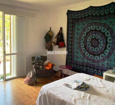 Imagem Casa com 4 Quartos à Venda, 380 m² em Vila Madalena - São Paulo Imagem Casa com 4 Quartos à Venda, 380 m² em Vila Madalena - São Paulo