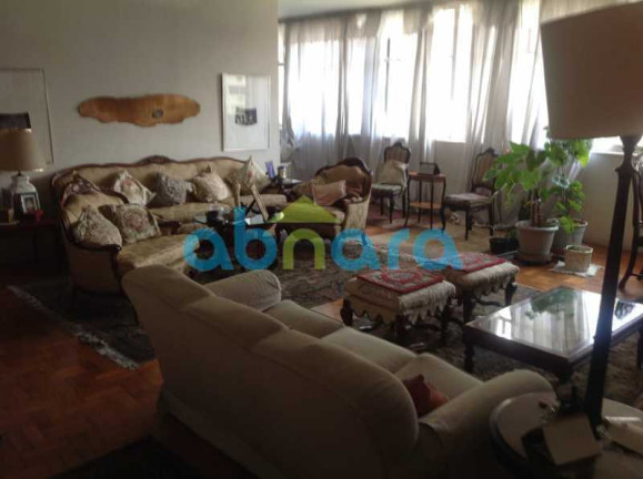 Apartamento com 4 Quartos à Venda, 246 m² em Copacabana - Rio De Janeiro