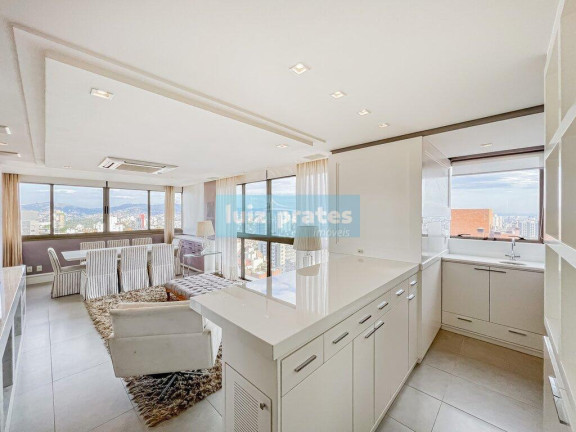 Imagem Apartamento com 3 Quartos à Venda, 120 m² em Petrópolis - Porto Alegre