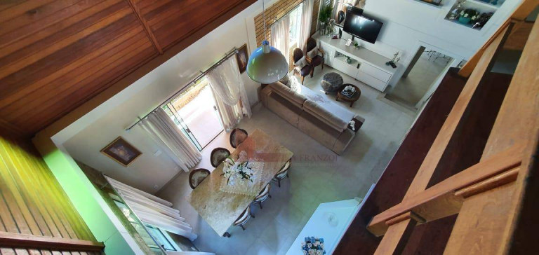 Imagem Casa com 3 Quartos à Venda, 250 m² em Quilometro 12 - Itajaí Imagem Casa com 3 Quartos à Venda, 250 m² em Quilometro 12 - Itajaí
