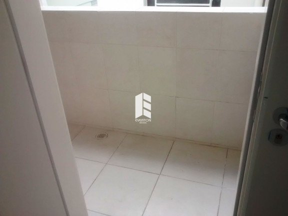Imagem Apartamento com 2 Quartos à Venda, 67 m² em Centro - Santa Maria