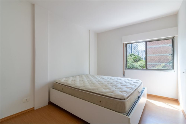 Imagem Apartamento com 2 Quartos à Venda, 70 m² em Moema - São Paulo