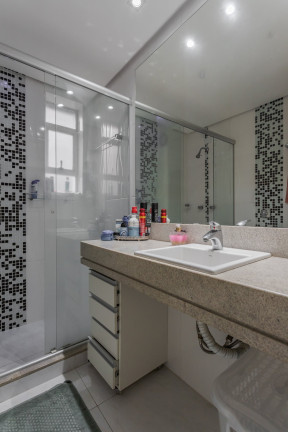 Imagem Apartamento com 2 Quartos à Venda, 74 m² em Rio Branco - Porto Alegre Imagem Apartamento com 2 Quartos à Venda, 74 m² em Rio Branco - Porto Alegre