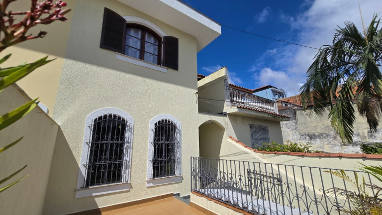 Sobrado com 3 Quartos à Venda, 190 m² em Parque Ramos Freitas - São Paulo