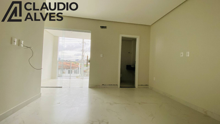 Imagem Casa com 3 Quartos à Venda, 111 m² em Mangabeira - Feira De Santana