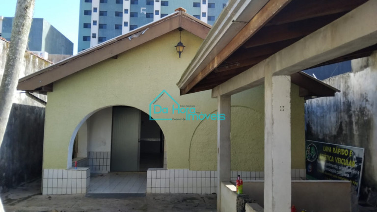 Casa com 2 Quartos para Alugar,  em Centro - Mongaguá