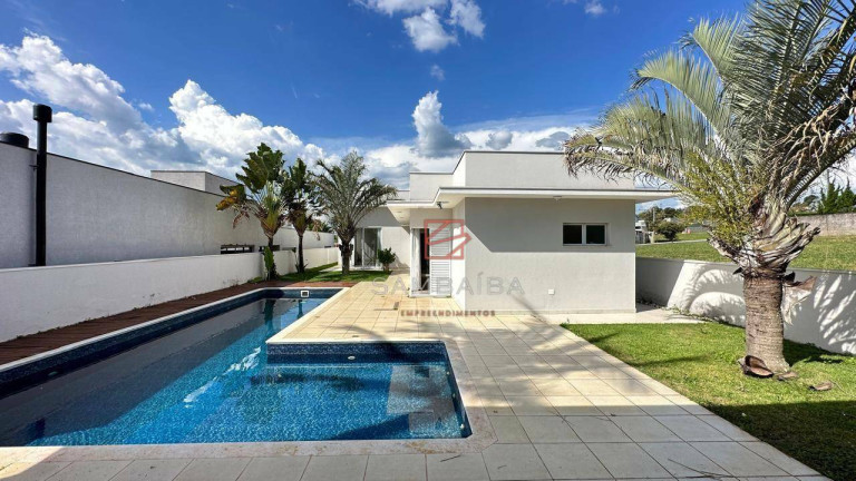 Casa com 3 Quartos à Venda ou Locação, 230 m² em Condomínio Jardim Flamboyan - Bragança Paulista