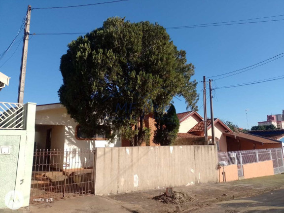 Casa com 3 Quartos à Venda, 210 m² em Centro - Pirassununga
