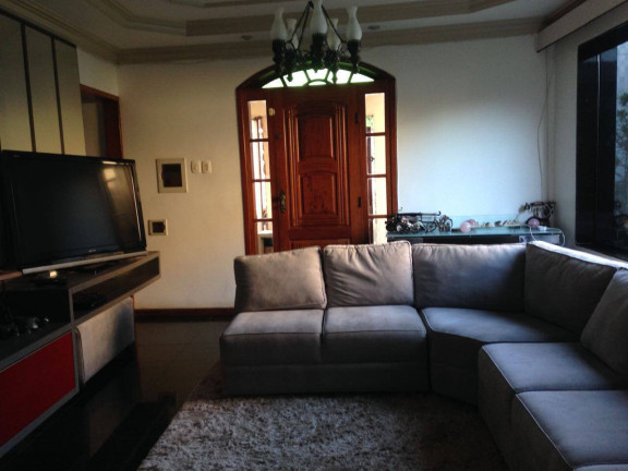 Imagem Casa com 3 Quartos à Venda, 250 m² em Parque Jóquei Club - Campos Dos Goytacazes
