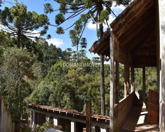 Imagem Casa com 4 Quartos à Venda, 200 m² em Região De Descansópolis - Campos Do Jordão