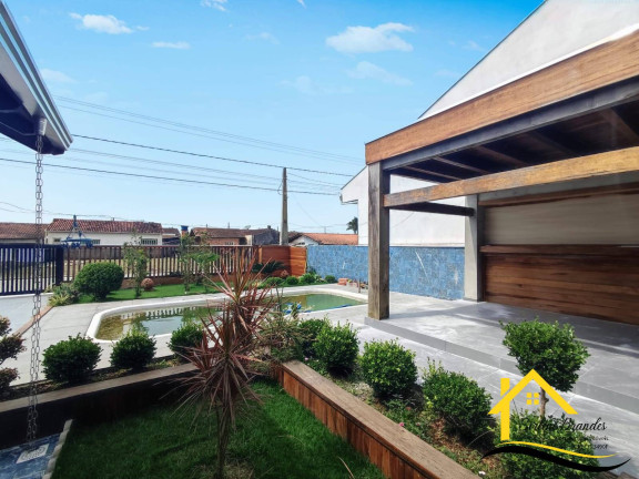 Imagem Casa com 2 Quartos à Venda, 160 m² em Costeira - Balneário Barra Do Sul Imagem Casa com 2 Quartos à Venda, 160 m² em Costeira - Balneário Barra Do Sul