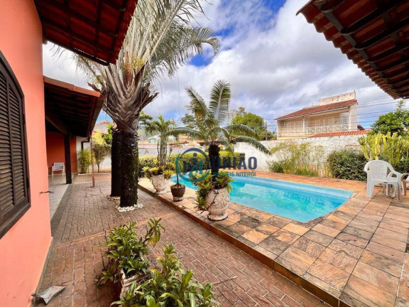 Imagem Casa com 3 Quartos à Venda, 260 m² em Itaipu - Niterói