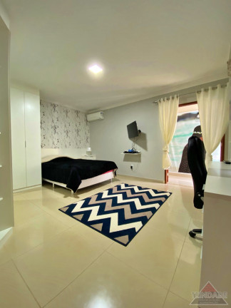 Imagem Casa com 4 Quartos à Venda, 738 m² em Vargem Grande - Rio De Janeiro