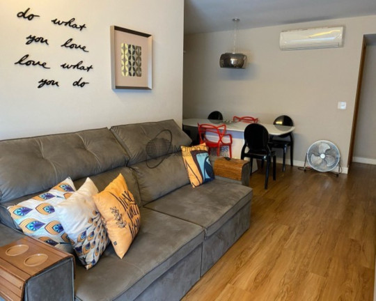 Imagem Imóvel com 3 Quartos à Venda, 109 m² em Icaraí - Niterói Imagem Imóvel com 3 Quartos à Venda, 109 m² em Icaraí - Niterói