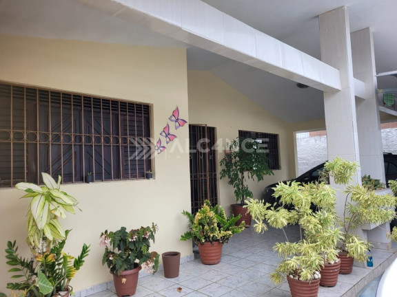 Casa com 4 Quartos à Venda, 360 m² em Jardim Cidade Universitária - João Pessoa