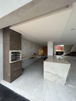 Imagem Sobrado com 3 Quartos à Venda, 231 m² em Residencial Balneário - Goiânia
