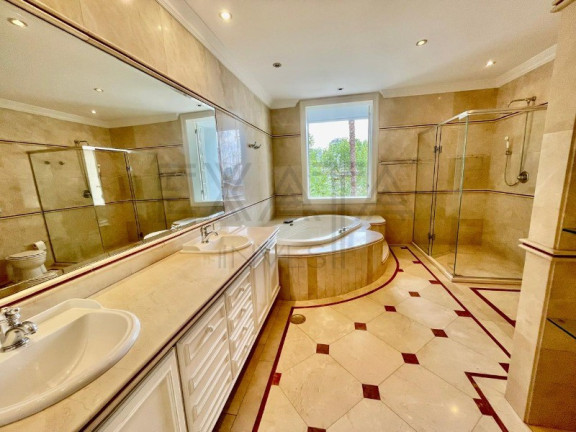 Imagem Imóvel com 5 Quartos à Venda, 1.100 m² em Condomínio Pignatari - São Paulo Imagem Imóvel com 5 Quartos à Venda, 1.100 m² em Condomínio Pignatari - São Paulo