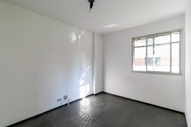 Imagem Apartamento com 2 Quartos à Venda, 51 m² em Vila Uberabinha - São Paulo