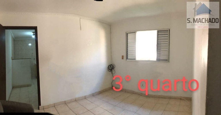 Imagem Casa com 4 Quartos à Venda, 125 m² em Parque Jaçatuba - Santo André