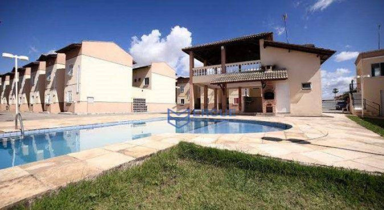 Imagem Casa com 2 Quartos à Venda, 63 m² em Siqueira - Fortaleza
