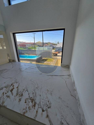 Imagem Sobrado com 4 Quartos à Venda, 139 m² em Balneário Coroados - Guaratuba