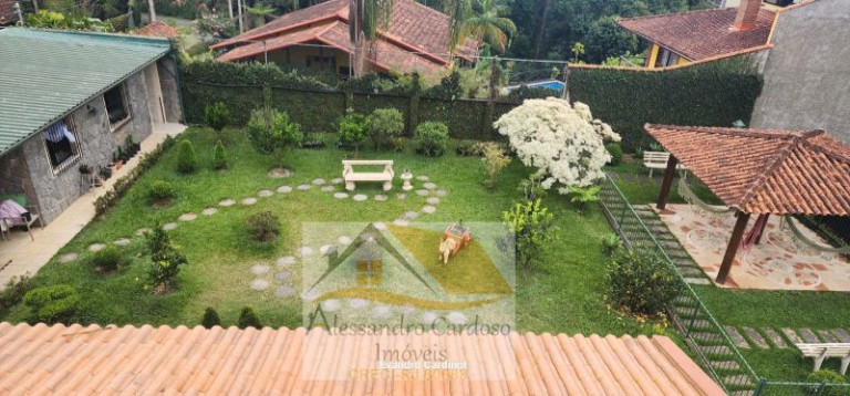 Imagem Casa com 10 Quartos à Venda, 550 m² em Braunes - Nova Friburgo