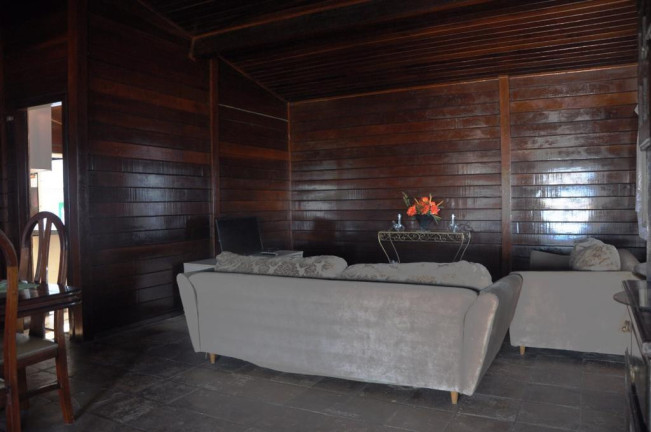 Imagem Casa com 7 Quartos à Venda, 325 m² em Maria Farinha - Paulista