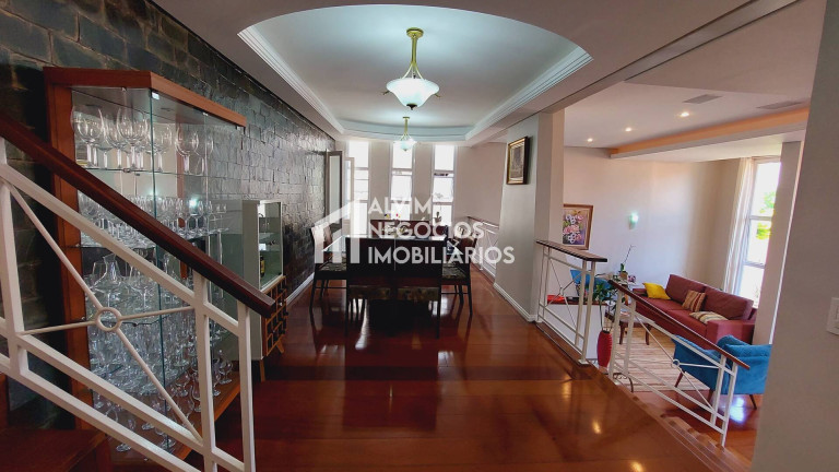 Imagem Sobrado com 3 Quartos à Venda, 262 m² em Jardim Esplanada - São José Dos Campos