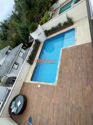 Casa de Condomínio à Venda, 300 m²