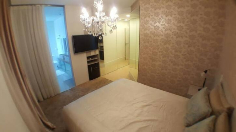 Imagem Apartamento com 3 Quartos à Venda, 137 m² em Centro - Balneário Camboriú Imagem Apartamento com 3 Quartos à Venda, 137 m² em Centro - Balneário Camboriú