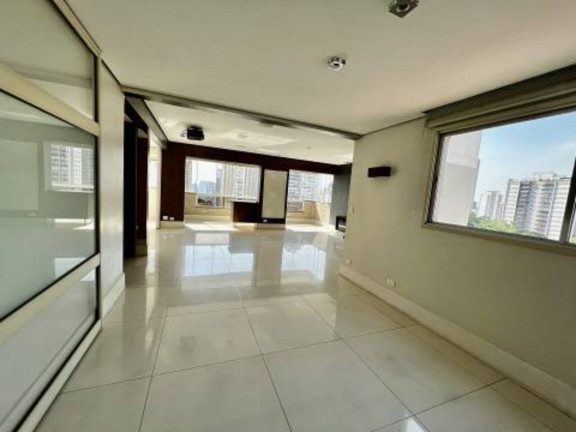 Imagem Imóvel com 3 Quartos à Venda, 220 m² em Campo Belo - São Paulo Imagem Imóvel com 3 Quartos à Venda, 220 m² em Campo Belo - São Paulo