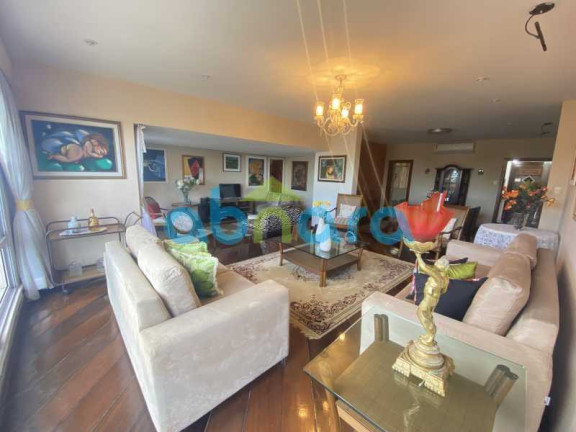 Imagem Apartamento com 3 Quartos à Venda, 160 m² em Copacabana - Rio De Janeiro Imagem Apartamento com 3 Quartos à Venda, 160 m² em Copacabana - Rio De Janeiro
