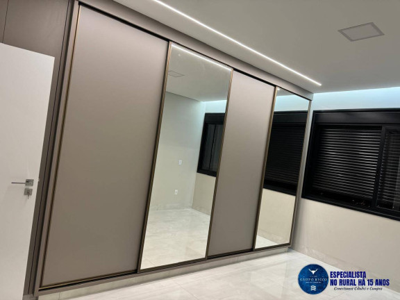 Imagem Casa com 3 Quartos à Venda, 484 m² em Residencial Mendanha - Goiânia Imagem Casa com 3 Quartos à Venda, 484 m² em Residencial Mendanha - Goiânia