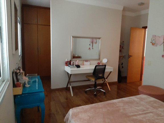 Imagem Casa com 4 Quartos à Venda, 281 m² em Jardim Botanico - Ribeirão Preto Imagem Casa com 4 Quartos à Venda, 281 m² em Jardim Botanico - Ribeirão Preto