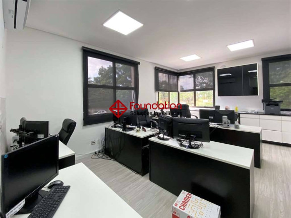 Imagem Imóvel Comercial à Venda, 966 m² em Jardim Lambreta - Cotia Imagem Imóvel Comercial à Venda, 966 m² em Jardim Lambreta - Cotia