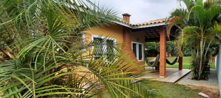 Imagem Chácara com 3 Quartos à Venda, 1.000 m² em Centro - Boituva