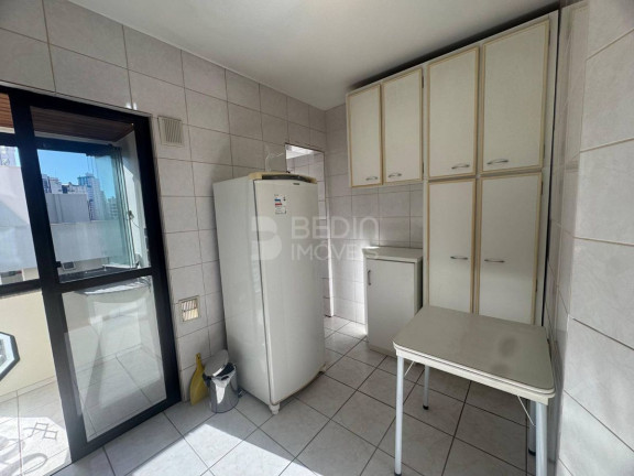 Imagem Apartamento com 2 Quartos à Venda, 77 m² em Centro - Balneário Camboriú