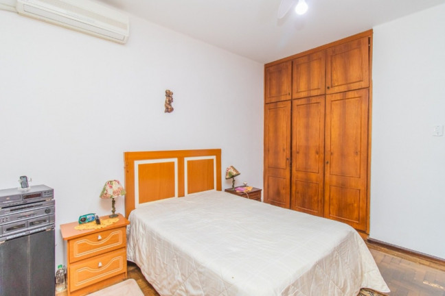 Imagem Imóvel com 3 Quartos à Venda, 100 m² em Cristo Redentor - Porto Alegre Imagem Imóvel com 3 Quartos à Venda, 100 m² em Cristo Redentor - Porto Alegre