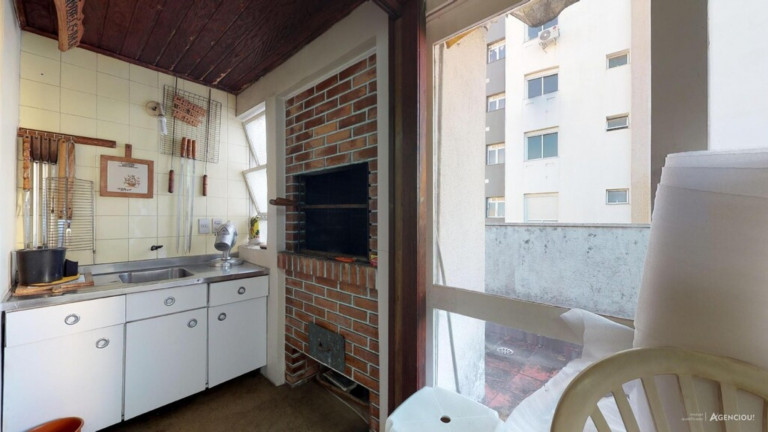 Imagem Imóvel com 3 Quartos à Venda, 185 m² em Passo Da Areia - Porto Alegre Imagem Imóvel com 3 Quartos à Venda, 185 m² em Passo Da Areia - Porto Alegre