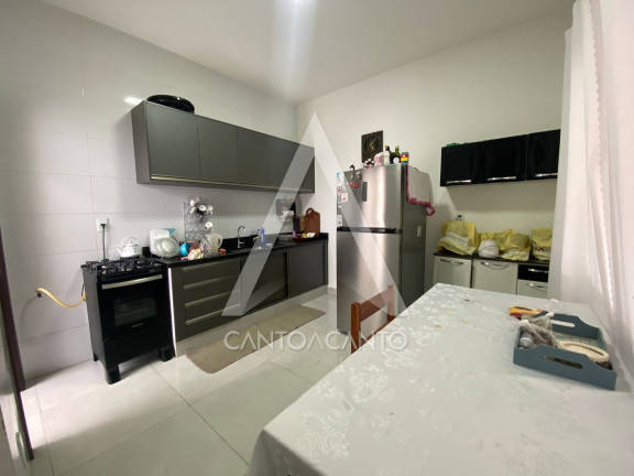 Imagem Casa com 2 Quartos à Venda, 80 m² em Jardim Curitiba - Sinop Imagem Casa com 2 Quartos à Venda, 80 m² em Jardim Curitiba - Sinop