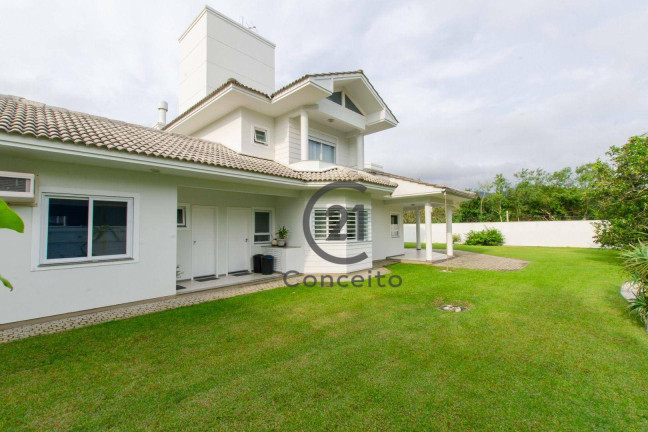 Imagem Casa com 4 Quartos à Venda, 343 m² em Cacupé - Florianópolis Imagem Casa com 4 Quartos à Venda, 343 m² em Cacupé - Florianópolis