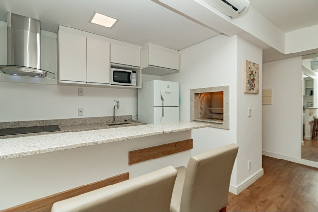 Imagem Apartamento com 1 Quarto à Venda, 49 m² em Auxiliadora - Porto Alegre Imagem Apartamento com 1 Quarto à Venda, 49 m² em Auxiliadora - Porto Alegre