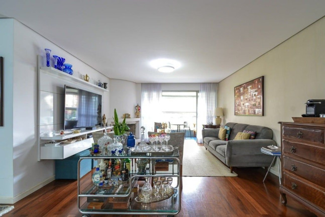 Apartamento com 3 Quartos à Venda, 134 m² em Real Parque - São Paulo