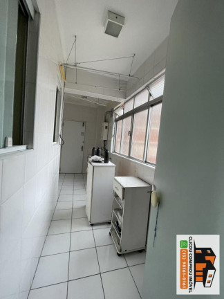 Imagem Apartamento com 4 Quartos à Venda, 190 m²